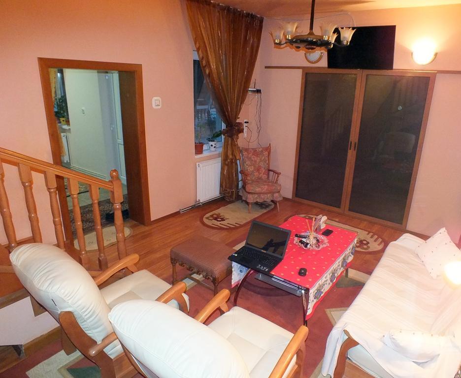 Casa Simona Turda Hotel Esterno foto